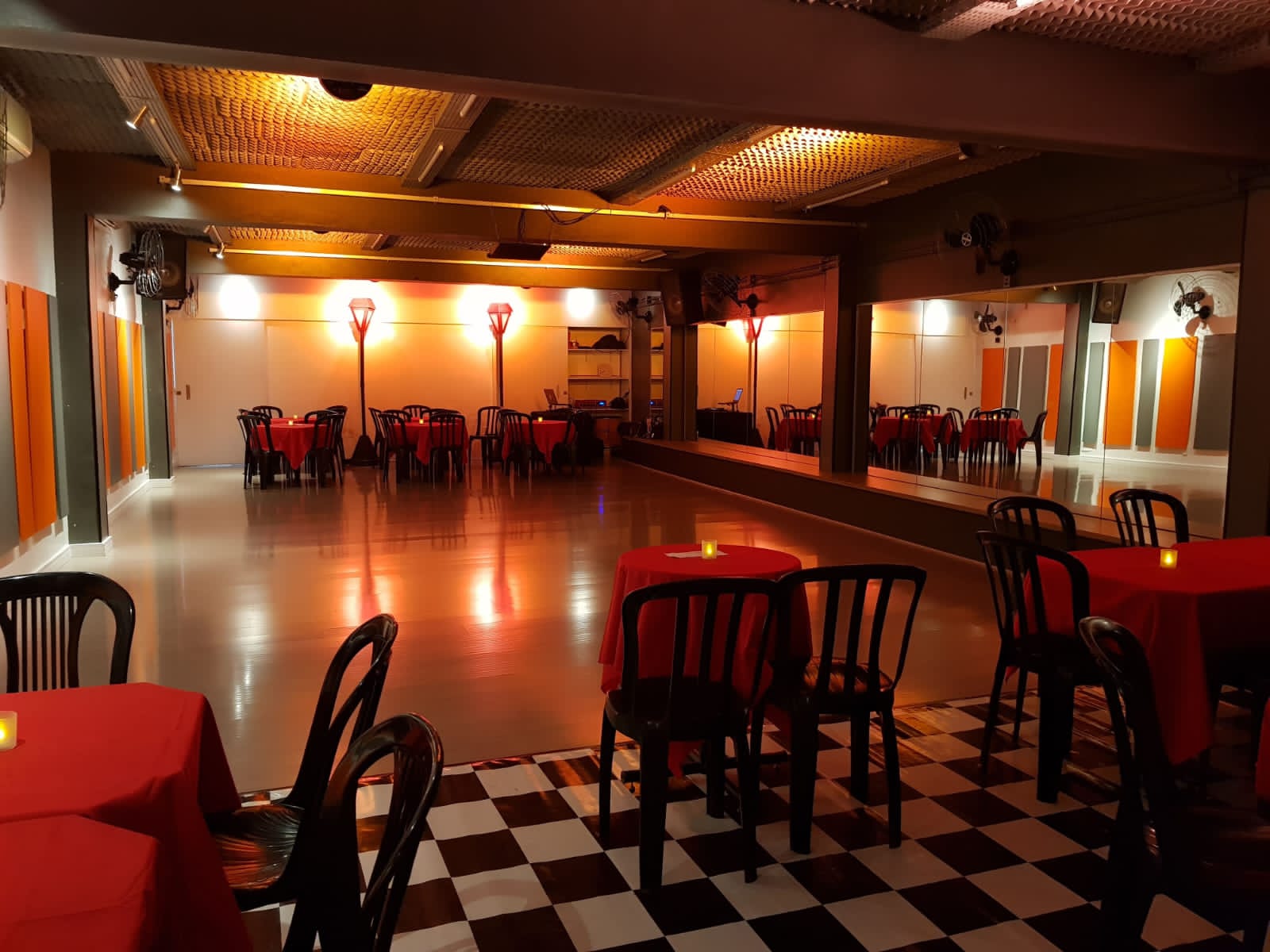 Milonga de los Viernes